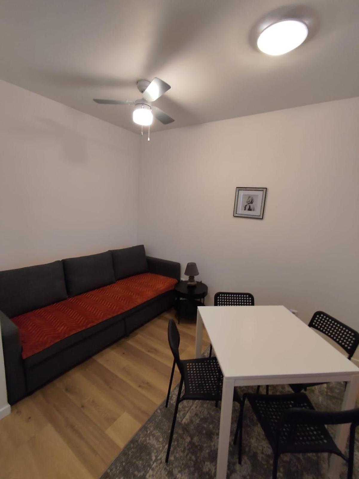 Un Deux Pieces Et Un Jardin A Villejuif Extérieur photo