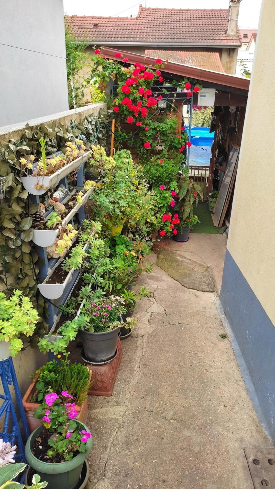 Un Deux Pieces Et Un Jardin A Villejuif Extérieur photo